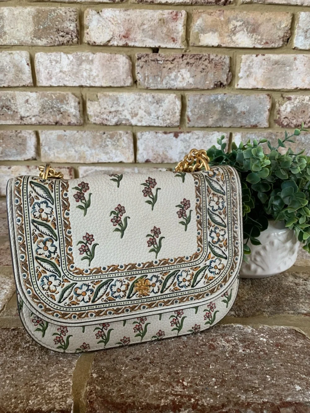 Tory Burch Cream Floral Printed Leather Crossbody with Gold Chain - Picture 5 of 16